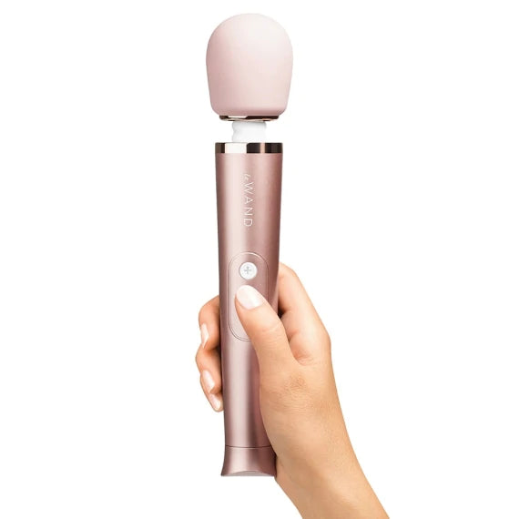 LE WAND VIBRATOR